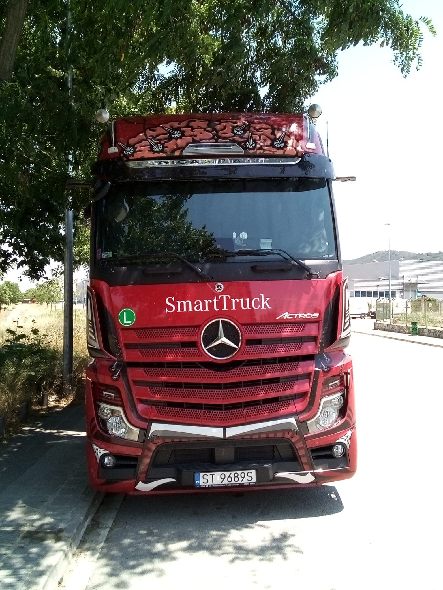 Royal Global Logistics 11